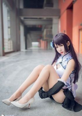 跪下+晨尿+伺候_蓝光完整在线观看