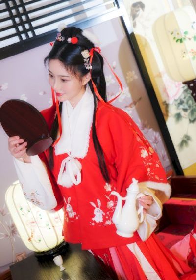 亚洲嫩草_完整无删减版
