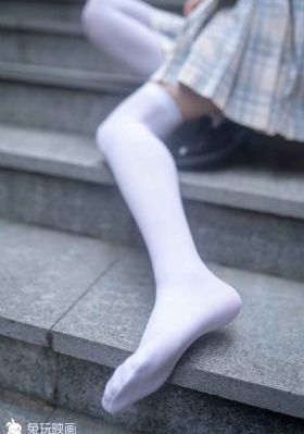 成人h版爱丽丝梦游仙境女主_BD免费播放