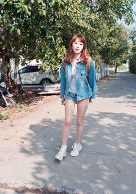 现在是和爱的人在一起吗完整版_BD英语在线观看视频