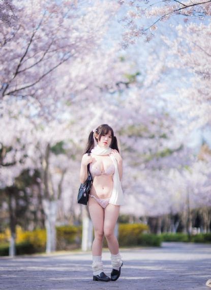 成人婴儿的进攻在线观看_BD手机免费观看完整