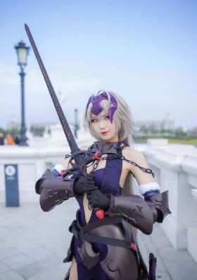 与彩云相遇综艺免费观看完整版_1080免费在线观看