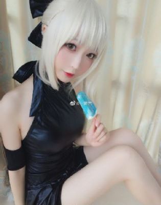 制服诱惑在线_1080P迅雷电影在线