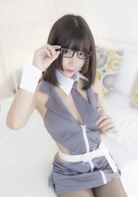 挺进老师的紧窄的小肉六视频_BD韩语免费在线播放