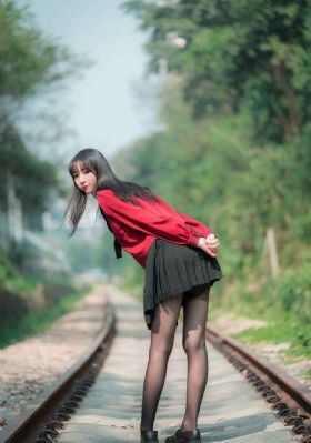 魔女的_国产剧电影免费在线
